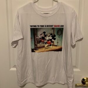 Disney Mickey Mouse Selfie graphic T-shirt size 3XL